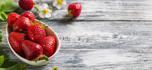 strawberry, ripe, food, berry, background, antioxidant, agriculture, bowl, banner, closeup, delicious, dessert, eating, farm, fresh, freshness, fruit, garden, gourmet, green, group, harvest, health, h