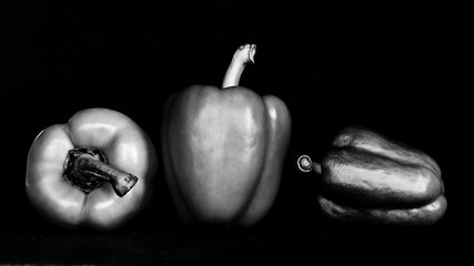 schwarz-weiss frische Paprika  makro details