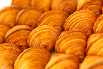 Seamless pattern of tasty french croissant