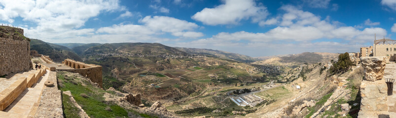 Fototapeta na wymiar Panoramic view from Kerak Castle, Jordan