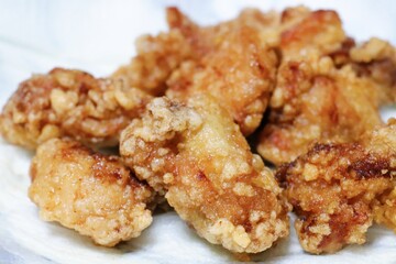 鶏肉の唐揚げ