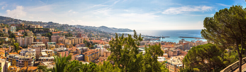Fototapeta na wymiar Panoramic view of San Remo