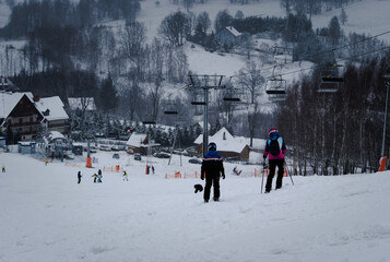 ski slope, skiers, ski lift,