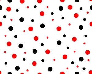 Sierkussen rode stippen, zwarte stippen naadloos patroon, lieveheersbeestje bug polka dot print voor textiel, mode, plakboekpapier, behang. Zwarte cirkels op felrood als decoratie van kevervlekken. Vector © noppadon