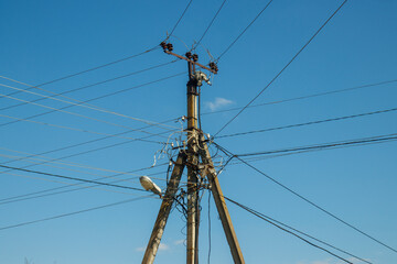 high voltage power lines
