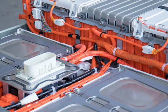 Cells, wiring, connectors, heating system, fuses, power bus batteries of an electric vehicle. The concept of repair and maintenance of electric vehicles.
