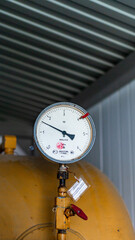 gas pressure gauge