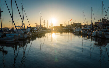 Fototapeta na wymiar Oakland Marina Boats during sunset