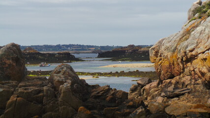 Fototapeta na wymiar Paysage, rochers, océan - Bretagne