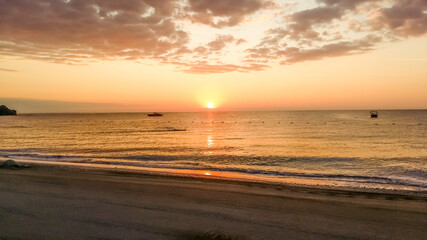 Majestic view of sunrise over the sea
