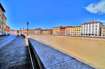 Pisa - city and comune in Tuscany, central Italy, straddling the Arno river. 
