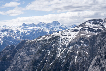 Fototapeta na wymiar Mountain ranges in Canadian Rockies ,shot at Mt Yamnuska trail, Alberta, Canada