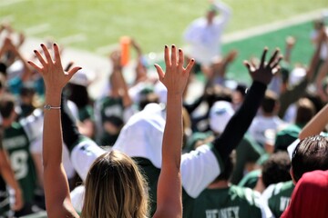 Hands up!