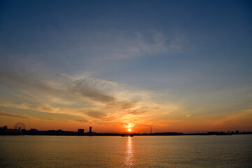 Naklejka premium 日の出の風景