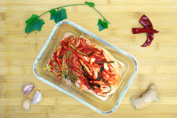 Kimchi is the name of Korean pickled vegetables. The kimchi in the photo is made from Chinese cabbage, sour, sweet and slightly spicy. Can be eaten as a side dish Or side dishes .