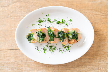 Chicken breasts stuffed with spinach and cheese