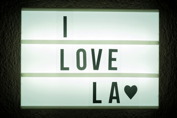 Eine Leuchttafel I Love Los Angeles