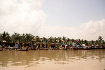 Fototapeta na wymiar Hoi An lake