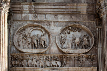 Close up view of Arco di Constantino in Rome