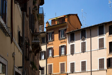 Italian houses in Rome