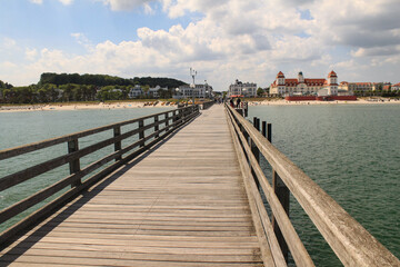 Fototapeta na wymiar Ostseebad Binz; Panorama von der Seebrücke