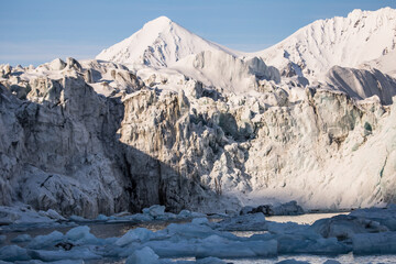 Lodowcowy krajobraz Arktyki