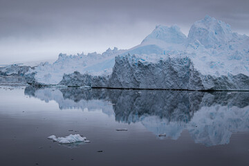 Fototapeta na wymiar Icebergs along the Grandidier Channel, Antarctica