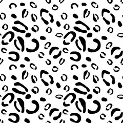 Seamless leopard pattern. Vector.
