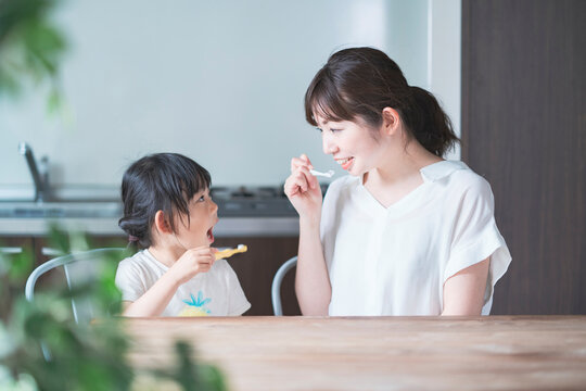 親子で歯磨き