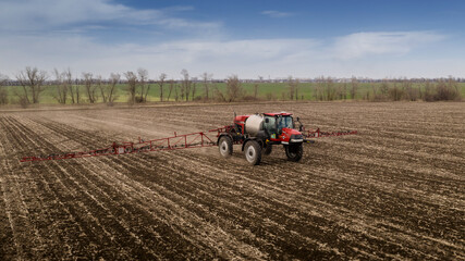 Obraz premium Aerial photography of agricultural technology in the field.