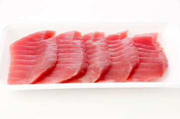 まぐろステーキ用切り身（キハダまぐろ）