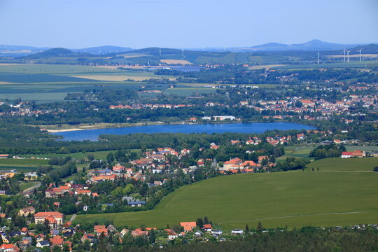 Blick auf den olbersdorfersee bei zittau in sachsen