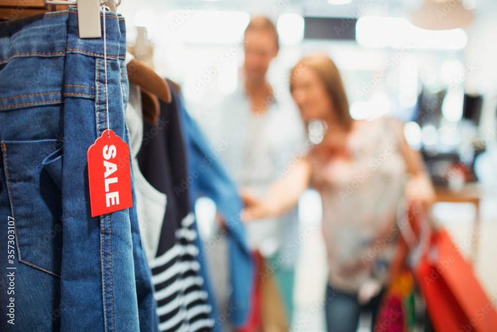 Poster Close up of sale tag in clothing store