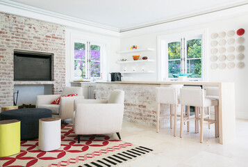 Home showcase open floor plan