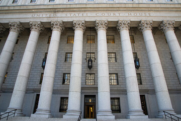 Courthouses in New York