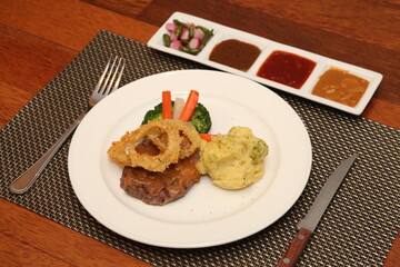 tenderloin beef with sauce and mash potato