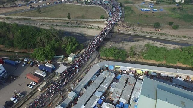 Large influx of Haitians to Dajabon for binational market. Dominican Republic