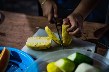 Pineapple cut