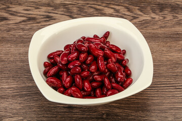 Red baked kidney in the bowl