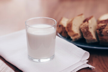 milk and fresh sliced corn bread