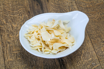 Coconut dry chips in the bowl