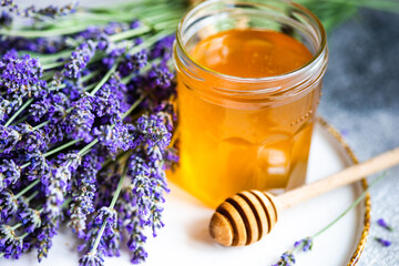 Summer lavandula honey