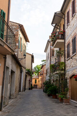 Fototapeta na wymiar architecture of the village of San Gemini
