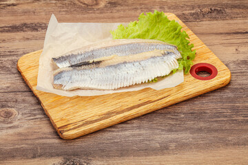 Herring fillet with salad leaves