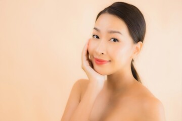 Portrait beautiful young asian face woman with beauty spa concept