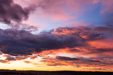 Fototapeta na wymiar Cloudy sky of early morning before sunrise