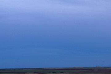 Obraz premium twilight in the steppe open look