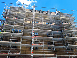 baugerüst an einem altbau