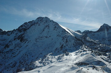 Fototapeta na wymiar Andorra mountains, snow