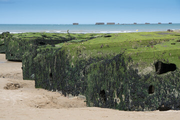Arromanches-Les-Bains